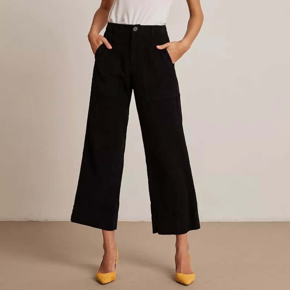 Vera Corduroy Wide Cropped Leg Pant.